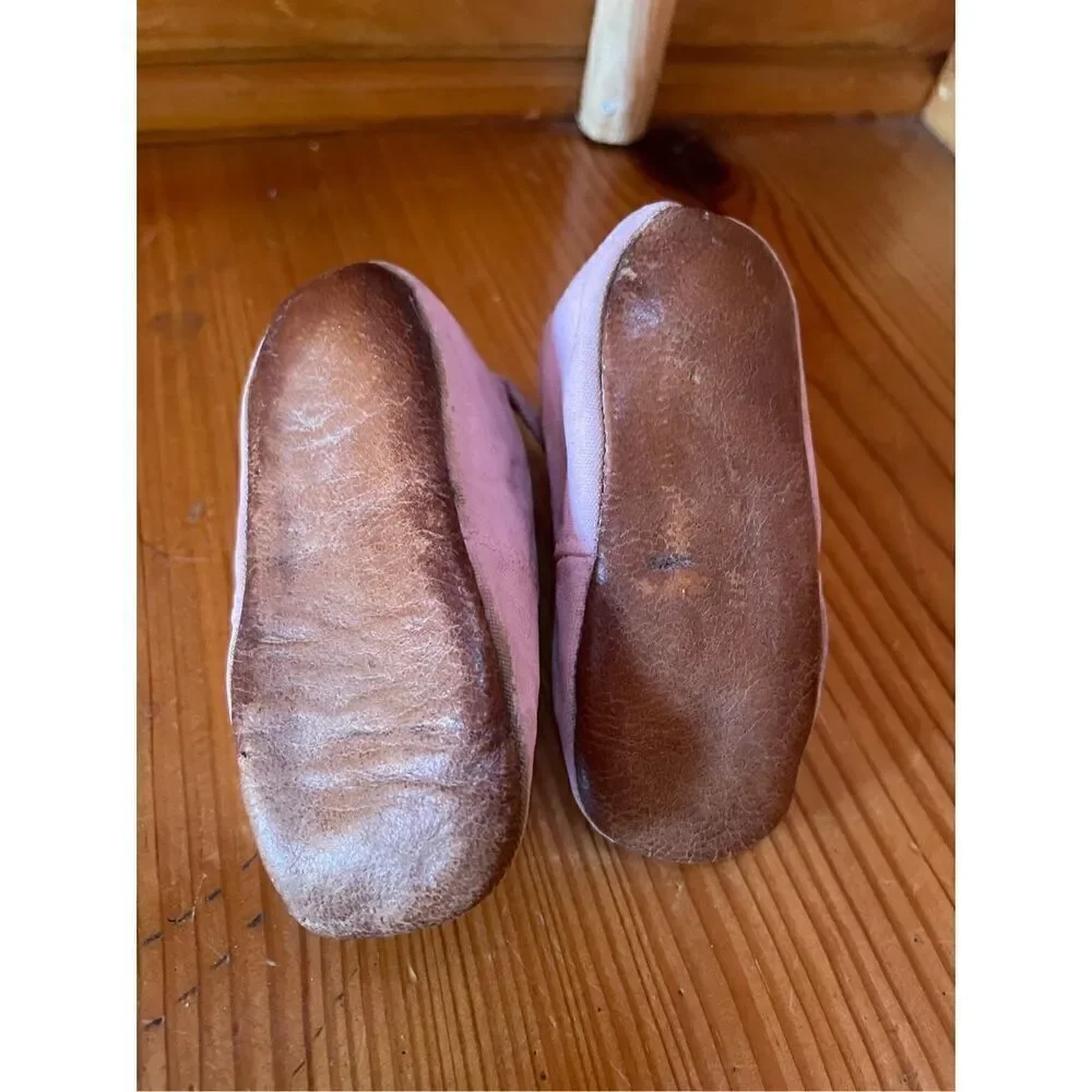 Grandma’s Vintage Girls Pink Ballet Shoes